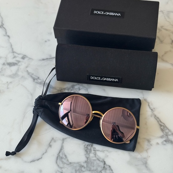 🌺Dolce&Gabbana🌺 Rose Pink Circular Sunglasses - Picture 1 of 12